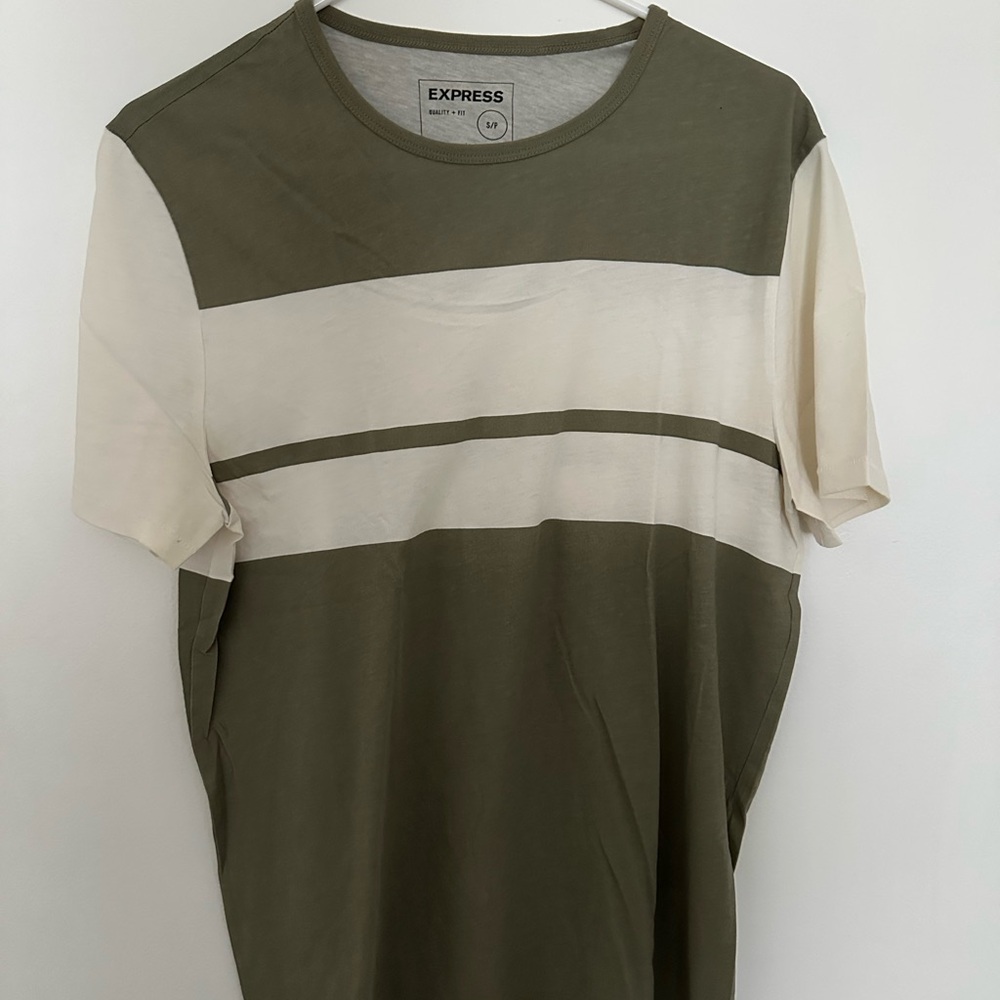 Express Olive and Cream Short Sleeve Tee